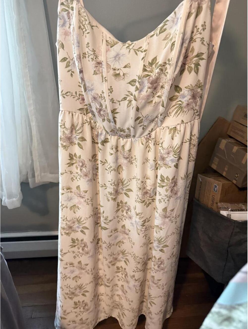 MINE A-line midi dress with floral print in cream & white, - Picture 8 of 8